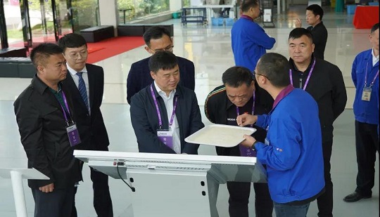 Secrétaire du Comité du parti de Wangkou Ville, Tianjin visité Anysort 